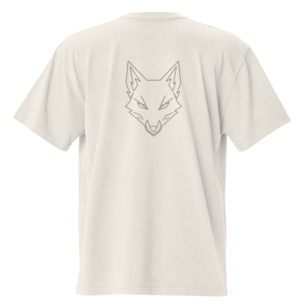 WOXWILD Studio Boxy Tee — Ghost-Fuchs auf Sand — Produktansicht 4