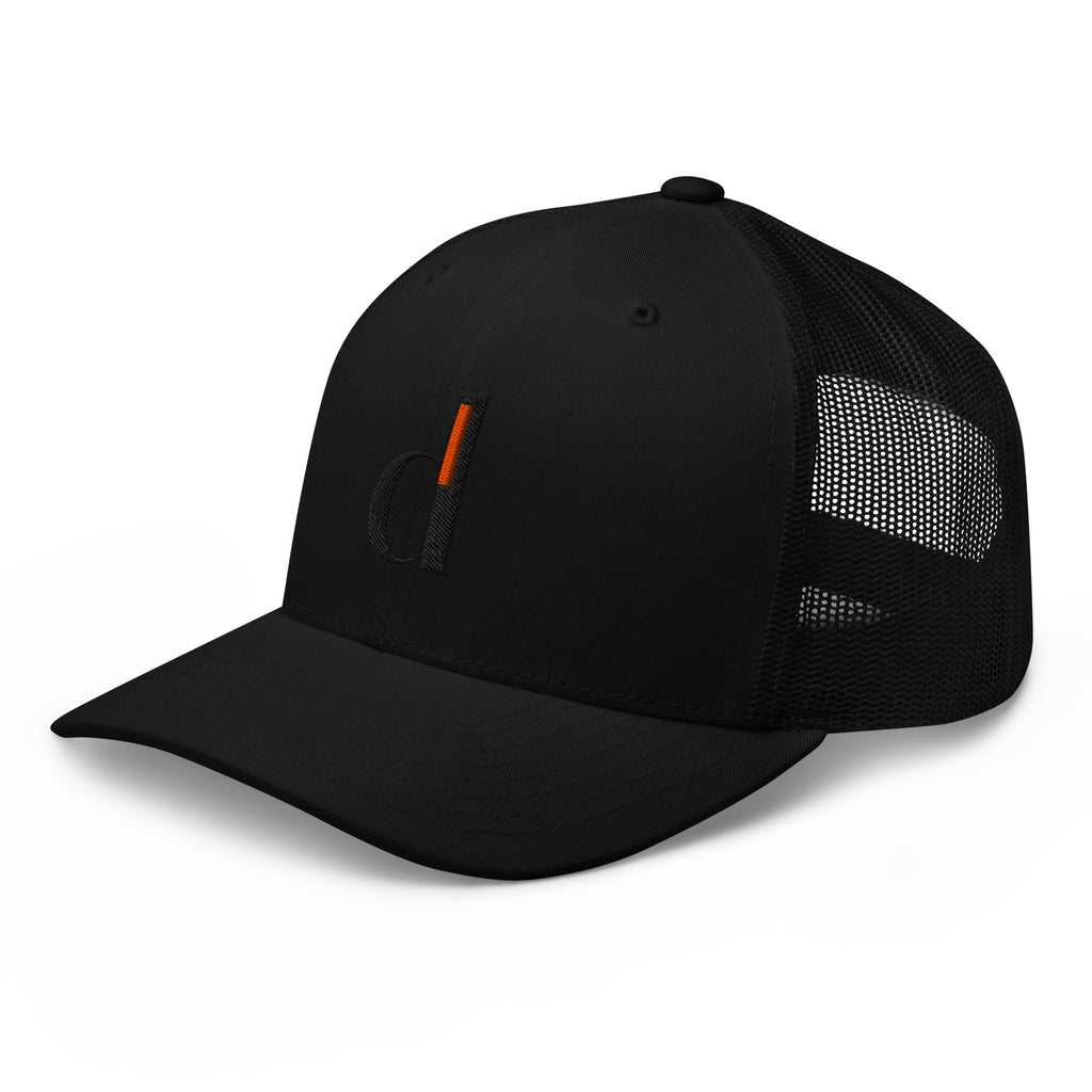 forge signature Spätschicht 01 Cap in Schwarz, schräge Vorderansicht