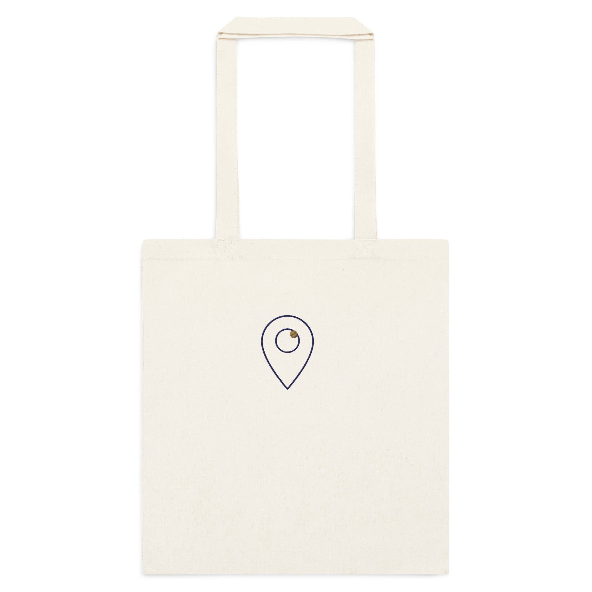 waymark Coordinates Field Tote 01 in Natur – Frontansicht mit gestickter Wegmarke